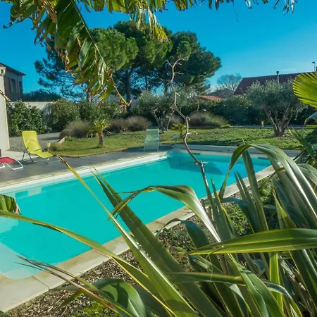 Peaceful Holiday Home In Lezignan-Corbieres With Pool Lézignan-Corbières