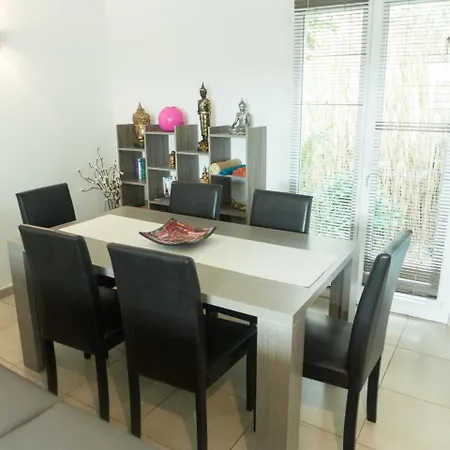 Peaceful Holiday Home In Lezignan-Corbieres With Pool Lézignan-Corbières